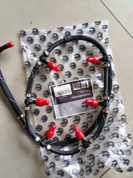 Китай BMW 13537799869 13537792870 13537799962 ПЕРЕЛИВНИЙ ШНУР BMW 3 E90 E91 5 E60 E61 X3 E83 X5 E70 2.0D 2.5 3.0D
