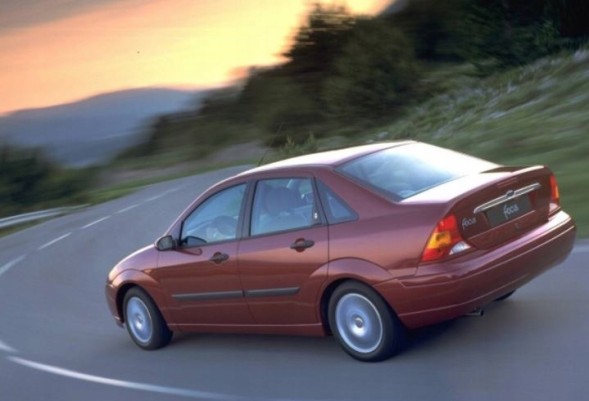 Китай ab45643 ПОРІГ ПРАВ FORD FOCUS I MK1 SEDAN 98-04 ЖЕЛЬ
