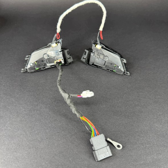 Audi OE 8B3.951.523.H Кнопки мультифункції для Audi RS5 S5 A5 B10 8B3 НОВІ 8B3951523H