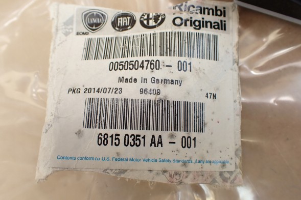 Fiat OE FIAT 500X 14- KAMERA SZYBY PRZÓD PRZEDNIEJ 52147476 OE 52131269 52121943 52069679 52208902 52192656 FIAT 500X 14-2022 КАМЕРА НА ЛОБОВЕ СКЛО ПЕРЕДНЯ 52147476 OE