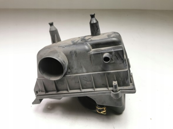 Ford OE Корпус, повітряний фільтр Ford Escort від 1/1995-10/1996 OE 7396922