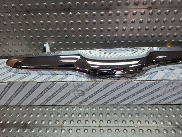 Fiat OE S26337891 ХРОМОВАНА НАКЛАДКА КЛАПАНА 0735516207 FIAT 500 2007-