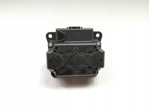 Mercedes-Benz OE A1669003501 OE ПЕРЕМИКАЧ РУЧКА IDRIVE MERCEDES ML W166 OE A1669003501