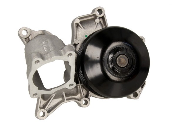 V-maxzone Part VIC-26615 Насос охолоджуючої рідини для BMW 1 (E81), 1 (E82), 1 (E87), 1 (E88), 3