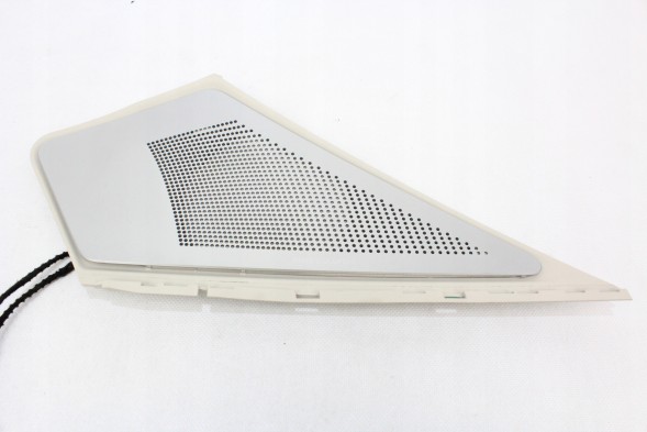 BMW OE 9203403 НАКЛАДКА ДВЕРІ ПРАВА ПЕРЕДНЯ BANG OLUFSEN BMW F06