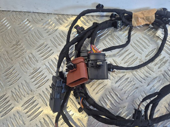 Volkswagen OE 652025 Джгут проводки переднього бампера VW Passat B9 3J0971095Q