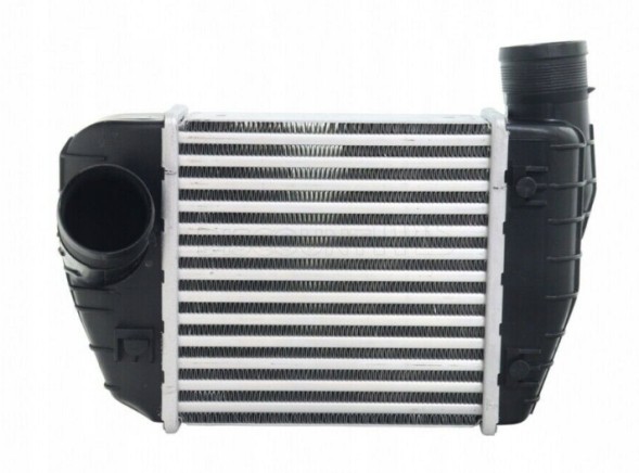 Polcar 4F0145805AA Audi a6 c6 2004-2010 інтеркулер радіатора