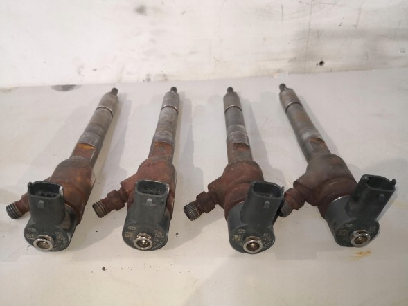 Bosch 0 445 110 183 Bosch інжектор фіат форд лансія опель