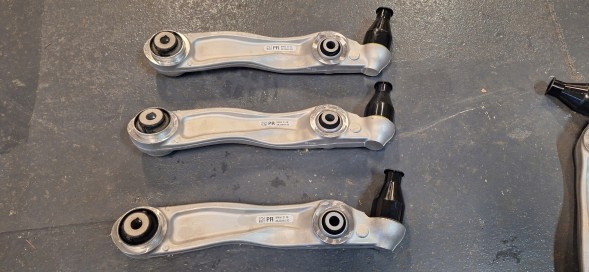 BMW OE 65007630_mpdparts 8833048 Маятник нижній правий bmw 5 g60 g61 новий оригінал
