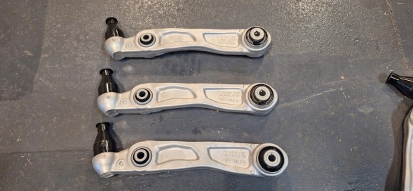 BMW OE 65007630_mpdparts 8833048 Маятник нижній правий bmw 5 g60 g61 новий оригінал