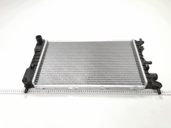 Ford OE РАДІАТОР ДВИГУНА FORD ESCORT V OE 92AB-8005-CC 6912232