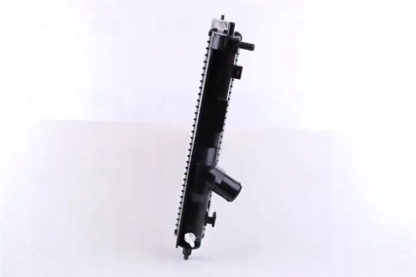 Nissens 64822 Радіатор охолодження 64822 nissens toyota celica vii
