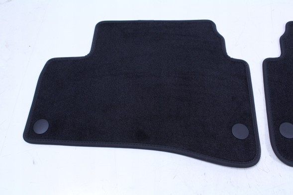 Mercedes-Benz OE КИЛИМКИ ЗАДНІ MERCEDES W222 A2226841003