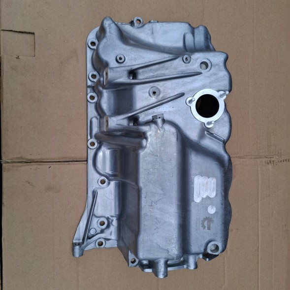 AD 8611693 8 611 693 B48 B46 BMW F45 F46 F48 X1 X2 F39 8611693 8 611 693 B48 B42 ЧАША OIL PAN OIL SUMP