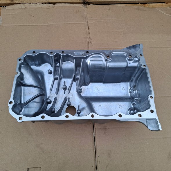 AD 8611693 8 611 693 B48 B46 BMW F45 F46 F48 X1 X2 F39 8611693 8 611 693 B48 B42 ЧАША OIL PAN OIL SUMP