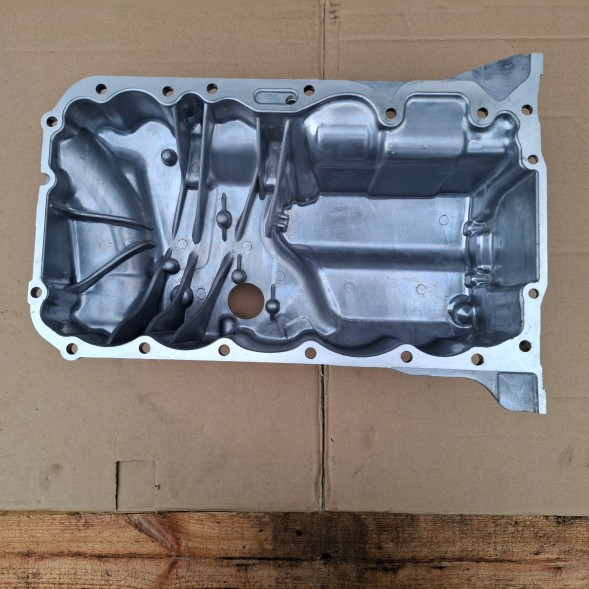 AD 8611693 8 611 693 B48 B46 BMW F45 F46 F48 X1 X2 F39 8611693 8 611 693 B48 B42 ЧАША OIL PAN OIL SUMP