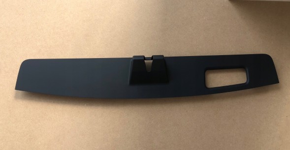 ŻUK 1054333-00-D Кришка багажника Tesla X 105433300D