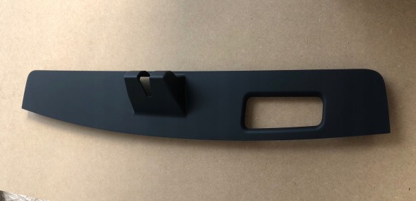ŻUK 1054333-00-D Кришка багажника Tesla X 105433300D