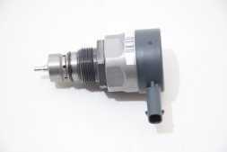 BMW OE 8472244 0281008290 Bmw x1 u11 u06 g60 b47c20b b47l b47p датчик клапан тиску палива планки