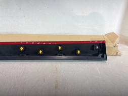Kia OE 87724-H8400 pmi150921 2 ПЛА́НКА ДВЕРЕЙ ПРАВА ПЕРЕДНЯ KIA STONIC 87724-H8400