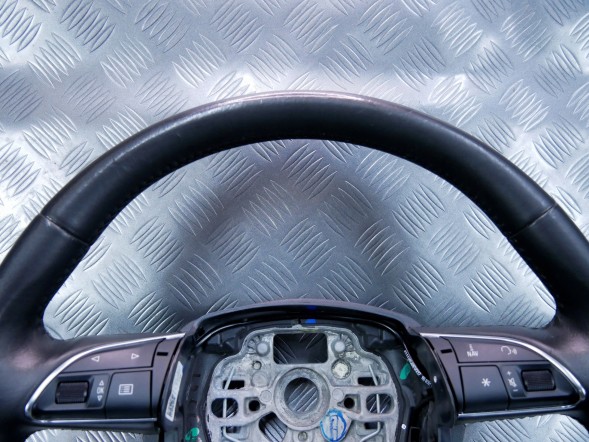 Audi OE Kierownica skórzana multifunkcja 4G0419091M AUDI A7 4G8 Шкіряне кермо мультифункція 4G0419091M AUDI A7 4G8