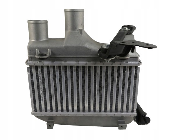 BF 1271002063 Інтеркулер toyota corolla 1.4 d-4d 2002-2007 новинка