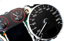 Moman 0089688081143 Заміна спідометра Audi TT 2 8J MPH на км/год