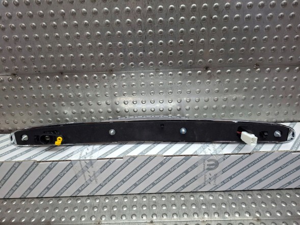 Fiat OE S2633791 ХРОМОВАНА НАКЛАДКА КЛАПАНА 0735516207 FIAT 500 2007-