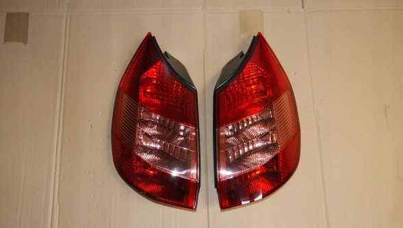 TYC 11-0460-01-2, 11-0459-01-2 RENAULT SCENIC II 2003-2005 ЛАМПА ЗАДНЯ ЛІВА ПРАВА