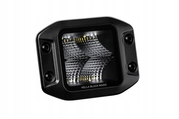 Hella 1FA 358 176-831 Hella набір black magic cube 3,2", ближній радіус дії/ для установки 1fa358176831
