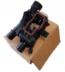 Fast 9804160380 Термостат корпус терморегулятора boxer jumper 16- 18- двигун 2.0 / 2.2 євро 6