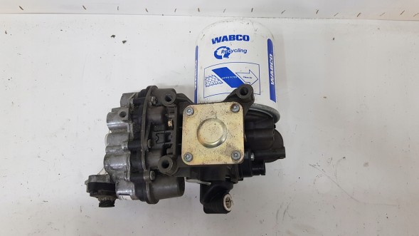 Iveco оригінальне обладнання K043850N00 Клапан осушувача повітря iveco stralis knorr k043850n00
