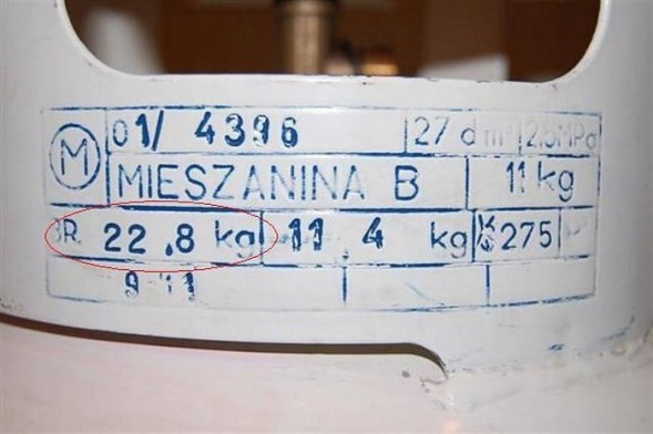 Q2 Q2-9085698 Шланг для газового балона кемпера, потрійник, кульовий кран