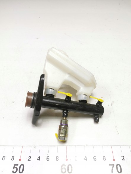 Ford OE Гальмівний насос Ford Fiesta IV OE 74471060
