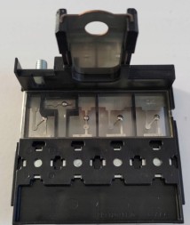 Mitsubishi OE WB/MITSUBISHI KLEMA AKUMULATORA ZABEZPIECZENIE PLUS BEZPIECZNIKI MITSUBISHI OUTLANDER КЛЕМА АКУМУЛЯТОРА ЗАХИСТ ПЛЮС ЗАПОБІЖНИКИ