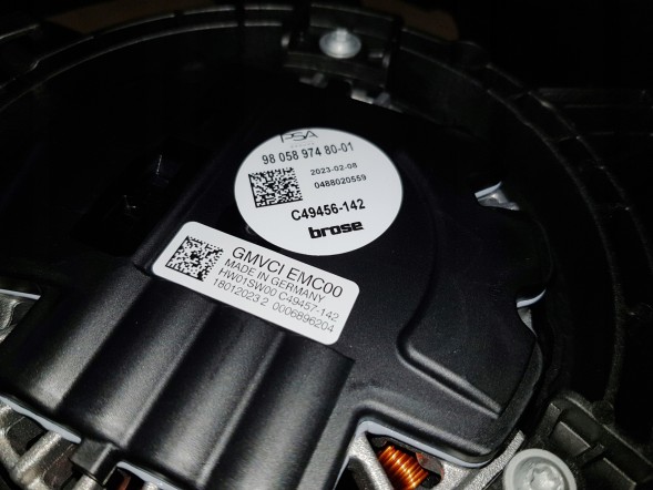 Citroen OE 9805897480 OR Вентилятор комплектний Peugeot 5008 II 9805897480