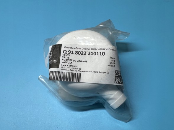 Mercedes-Benz OE Q918022210110, Q-91-8022-210110 ЗЛИВ ВОДИ З MERCEDES-BENZ OE Q918022210110