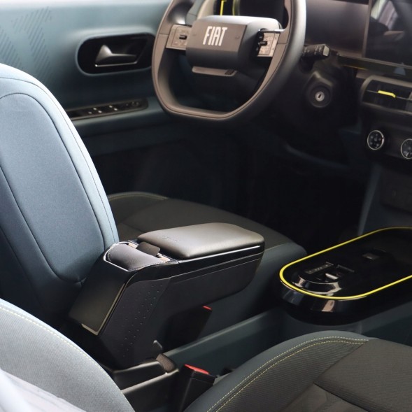Rati C06856A Підлокітник Armster2-Black для Fiat Grande Panda, 2025- , Eletric, Гібрид