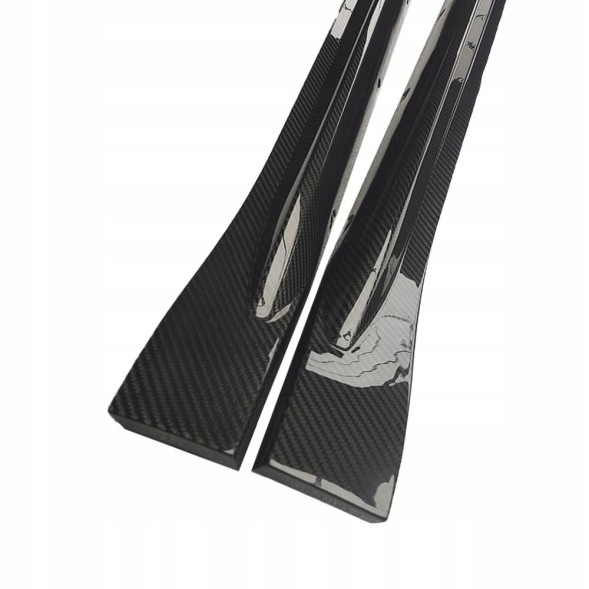 Китай 43270867 КАРБОНОВІ НАКЛАДКИ ПЛАНКИ ПІД ПОРОГИ ПІДПОРУ BMW G80 G81 OEM STYLE