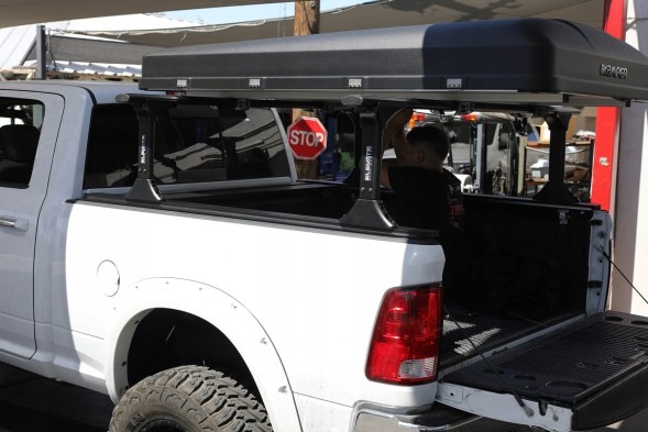 Китай 1118570 ELEVATE Rack багажник з поперечинами для намету з драбиною Dodge RAM 1500 Ford F-150