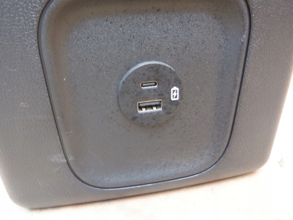 Ford OE LJ6B-S045A06-JJ ЦЕНТРАЛЬНИЙ ПІДЛОКНИК FORD ESCAPE MK4 США