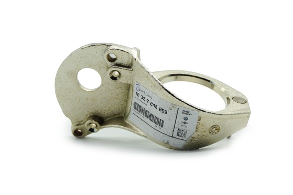 BMW OE Кріплення вихлопної труби BMW 5 (F10) 18327845899 21883325 4.4L 412kw 2015