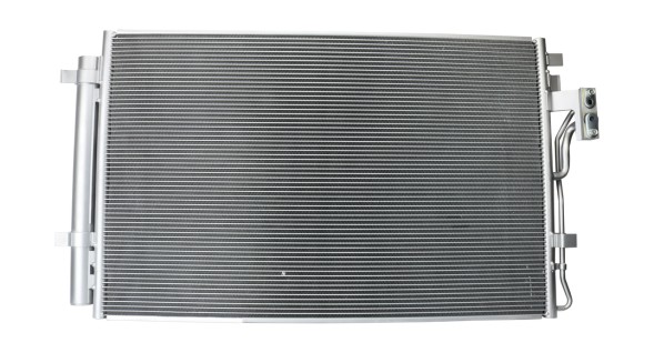 Bosch 1 986 AD2 302 Bosch конденсатор кіа