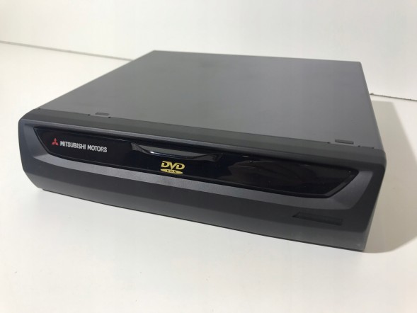 Mitsubishi OE MZ312792 DVD-ПЛЕЄР 7500 ПРИВІД NAVI PAJERO III