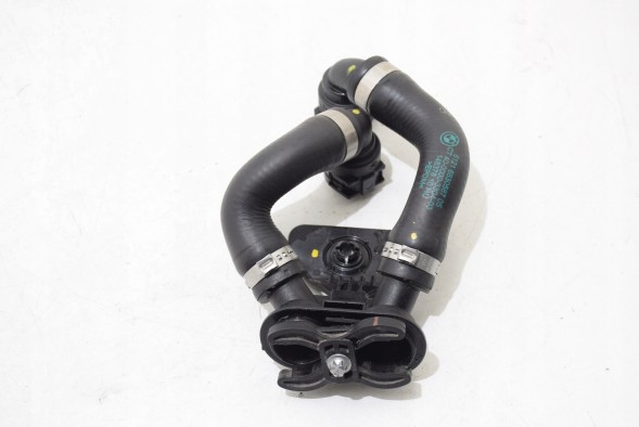 BMW OE 6830587 BMW BMW G20 G21 G22 G26 Шланг водяного охолодження додаткового акумулятора 48V