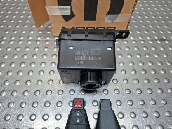 Dodge OE ЗАМОК ЗАПАЛЮВАННЯ З КЛЮЧАМИ КОМПЛЕКТ DODGE GRAND CARAVAN 08- 68284720AB