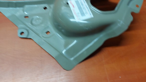 Toyota OE 61698-02110 COROLLA E16 E18 КОРПУС ОКУЛЯРА ЛАМПИ ЛІВИЙ ПЕРЕДНІЙ TOYOTA COROLLA E16 E18 13-18