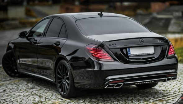 Китай MERCEDES W222 LOTKA SPOILER DOKŁADKA TYLNA CZARNY POŁYSK MERCEDES W222 ЛЬОТОК СПОЙЛЕР НАКЛАДКА ЗАДНЯ ЧОРНИЙ ГЛЯНЕЦЬ