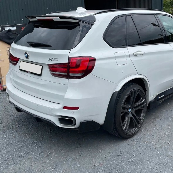 Китай BMW X5 F15 LOTKA SPOILER DOKŁADKA TYLNA KLAPA CZARNY POŁYSK BMW X5 F15 ЛЬОТОК СПОЙЛЕР НАКЛАДКА ЗАДНЯ ЗАСЛІНКА ЧОРНИЙ ГЛЯНЕЦЬ
