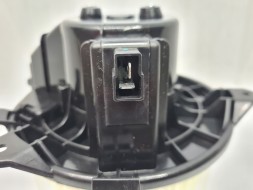 Behr Hella Service 8EW 351 039-331 ПОДУВОДУВКА FIAT BRAVO II STILO LANCIA DELTA III 03-